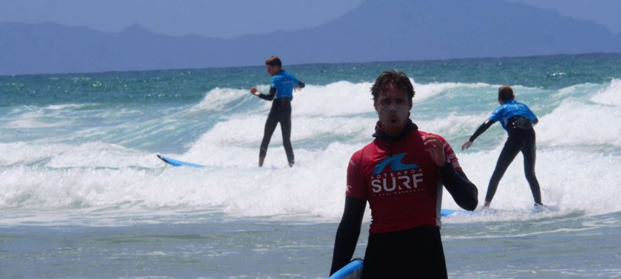 Surf tours chirstchurch surf lessons sumner auckland new zealand